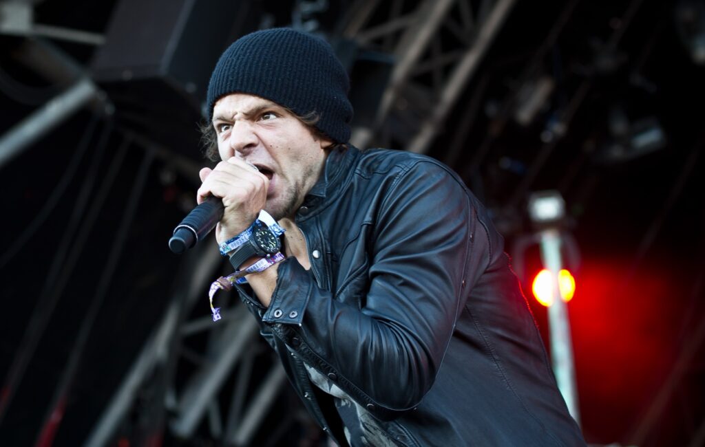 Ben versetto di Pendulum condivide l'aggiornamento sanitario circa 200 giorni in ospedale