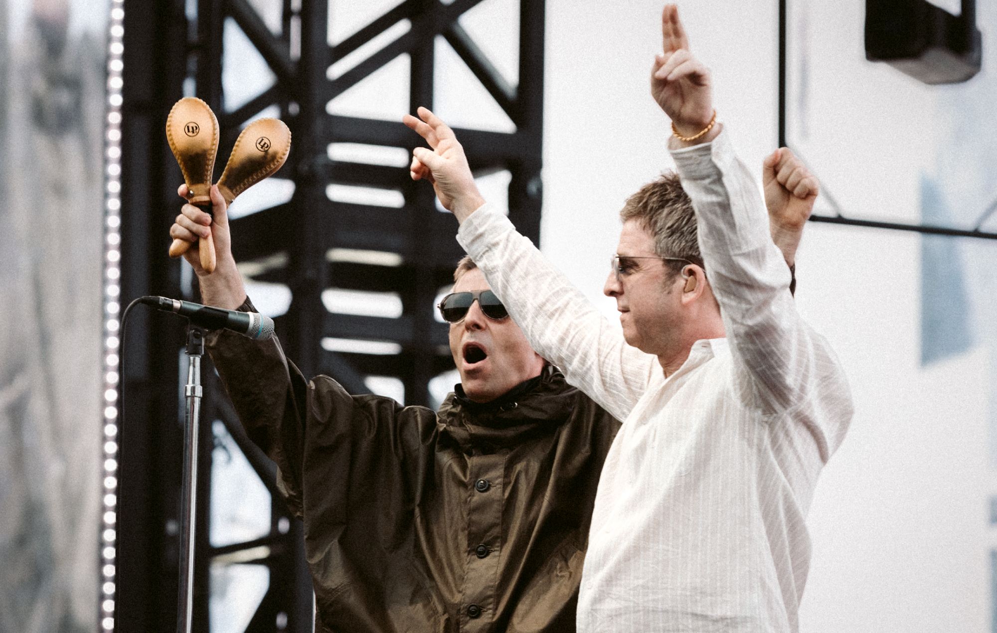 Liam Gallagher dice di essere il "più sobrio" che sia mai stato in Irlanda mentre Oasis dà il via a Dublino