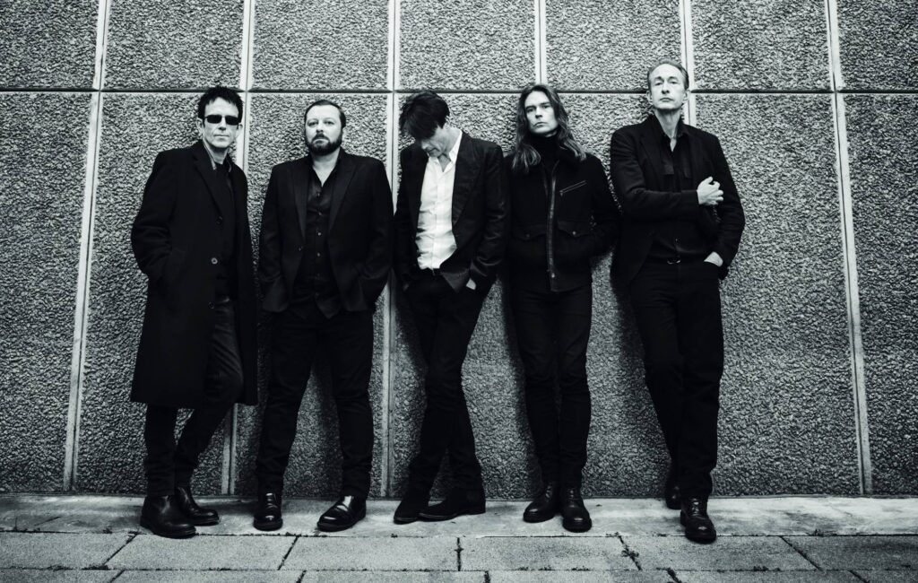 "Non credo che ci sia alcuna band della nostra generazione che rende i record fondamentali come la nostra"