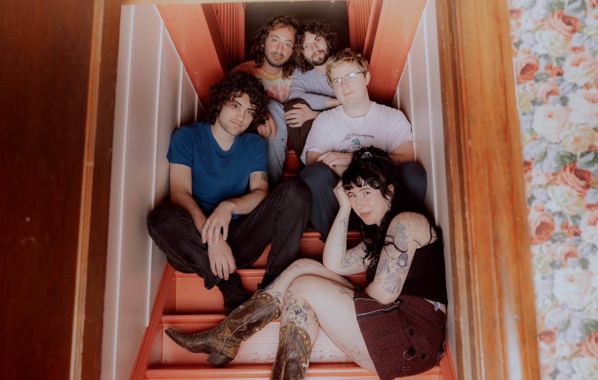 Mercoledì-Recensione di "Bleeds": catarsi con la conquista dura e rumore elettrizzante