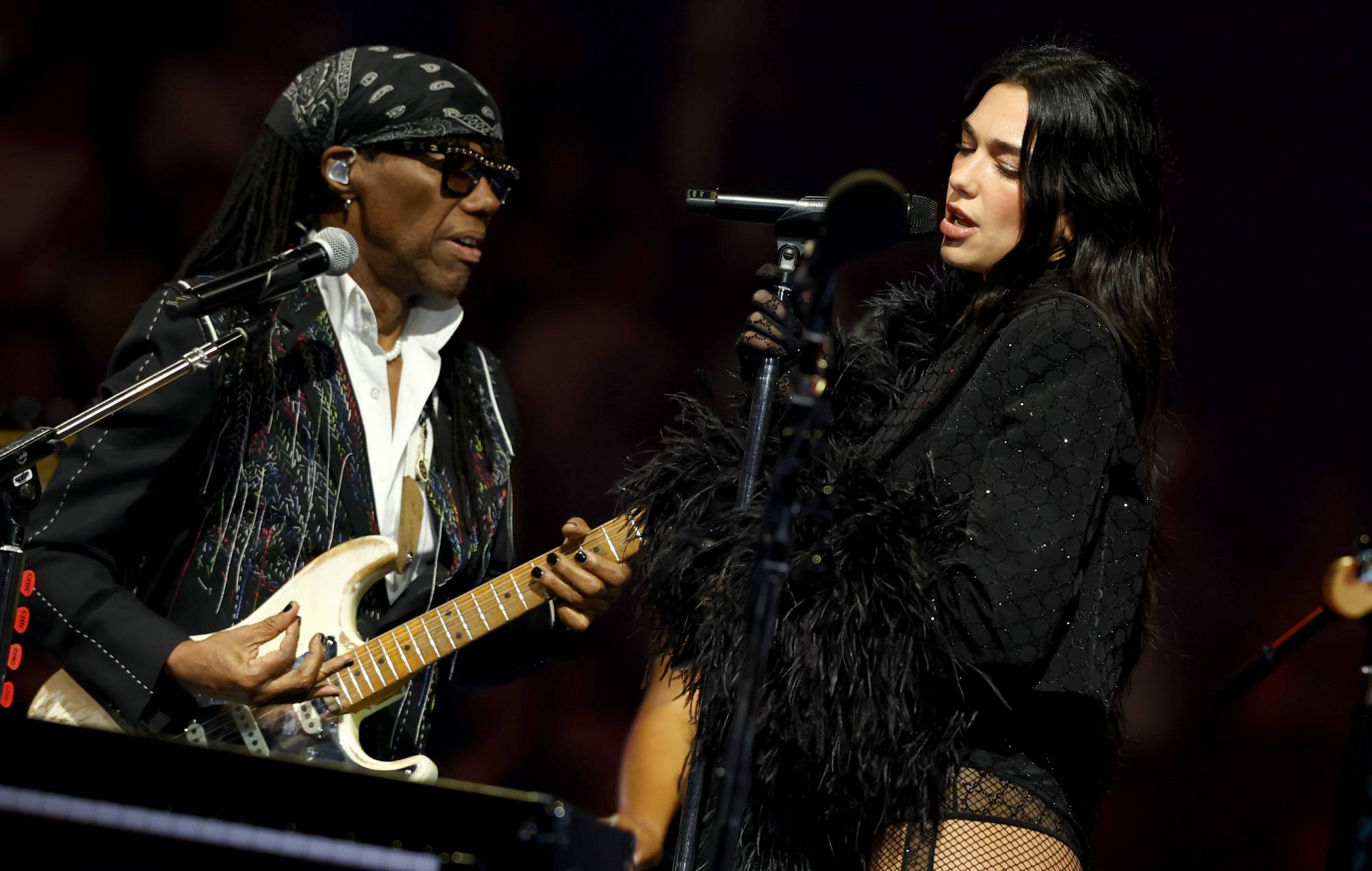 Guarda Dua Lipa suonare "Le Freak" di Chic con Nile Rodgers in Madison Square Garden