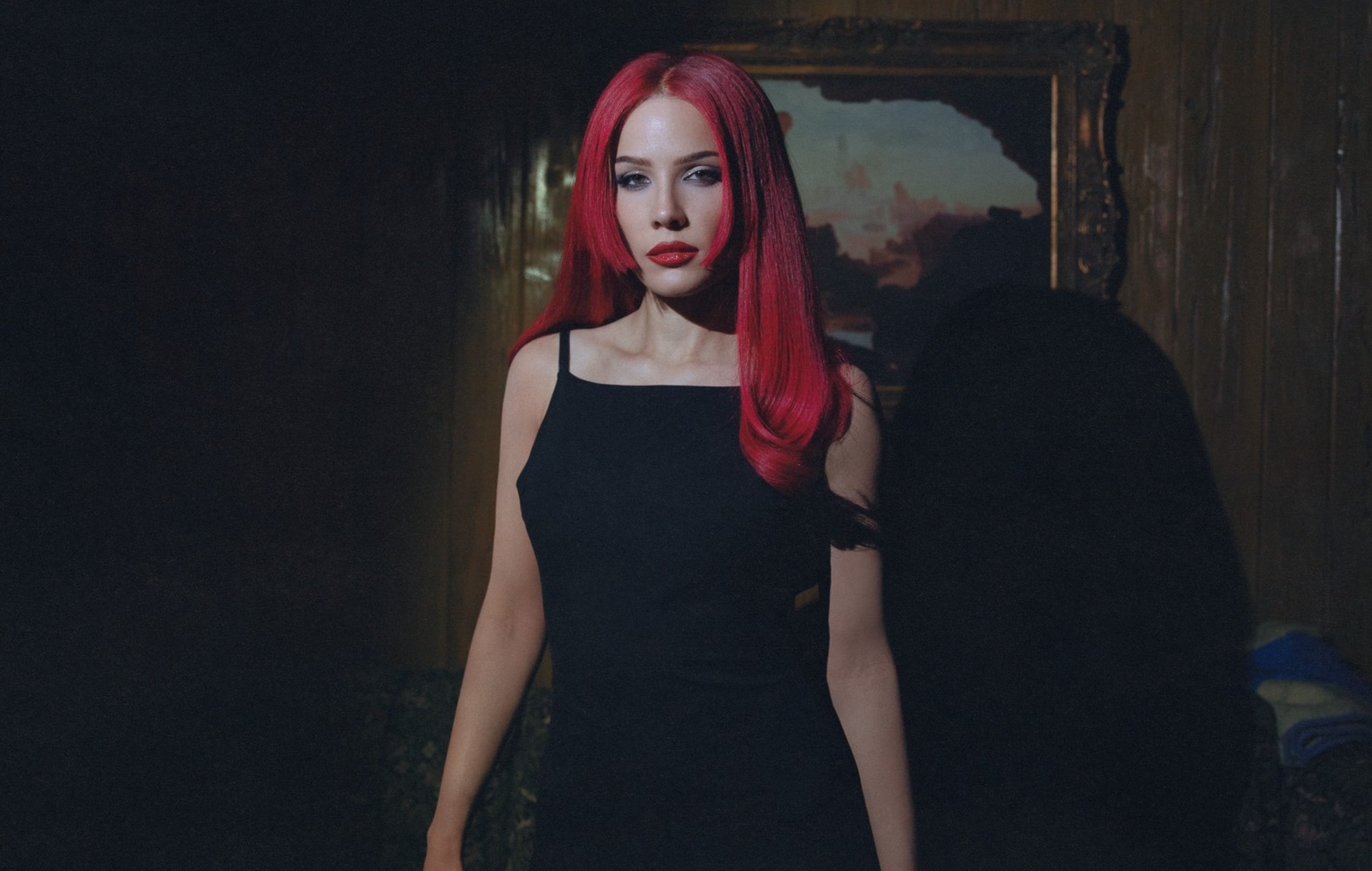 Halsey "non è permesso" di creare un nuovo album a causa di come "il grande imitatore" si è esibito