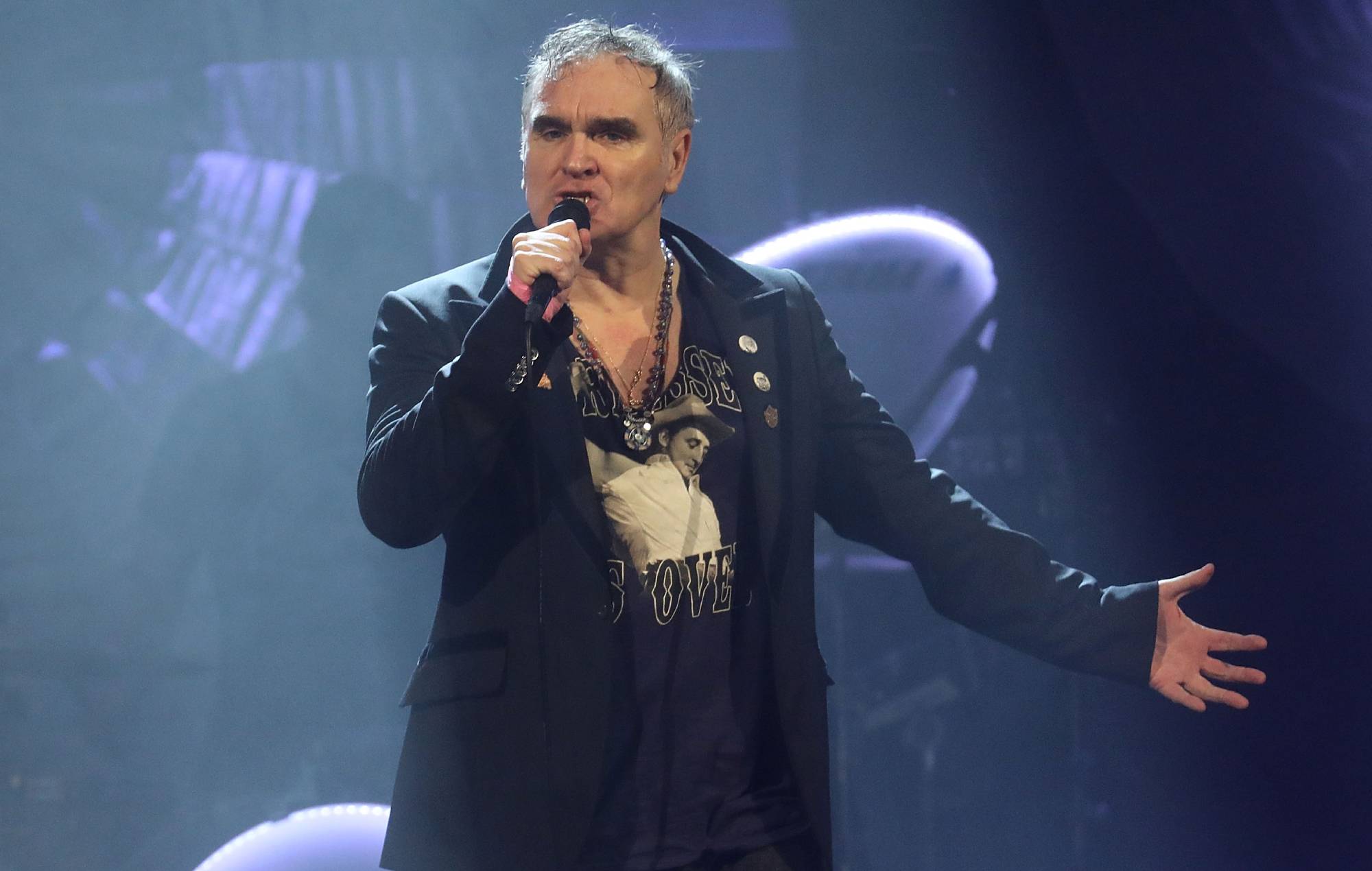 Morrissey annulla il concerto dopo "Minaccia credibile per la vita", l'uomo accusato di pubblicare una minaccia di morte su Bluesky
