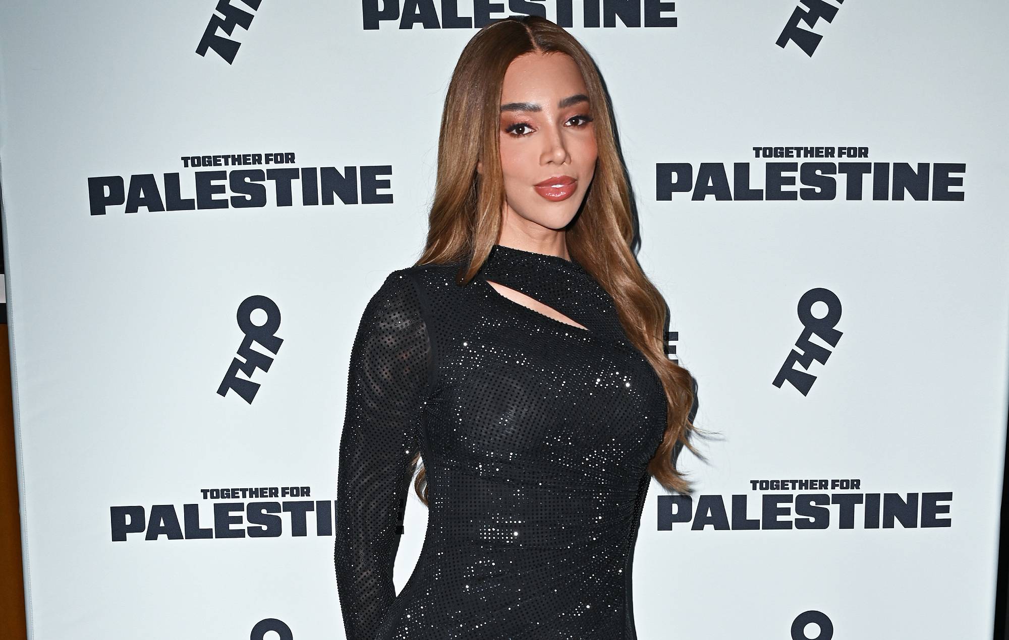 Munroe Bergdorf backstage at the Together For Palestine concert at Wembley Arena (Photo by Laura Rose/Dave Benett/Getty Images)