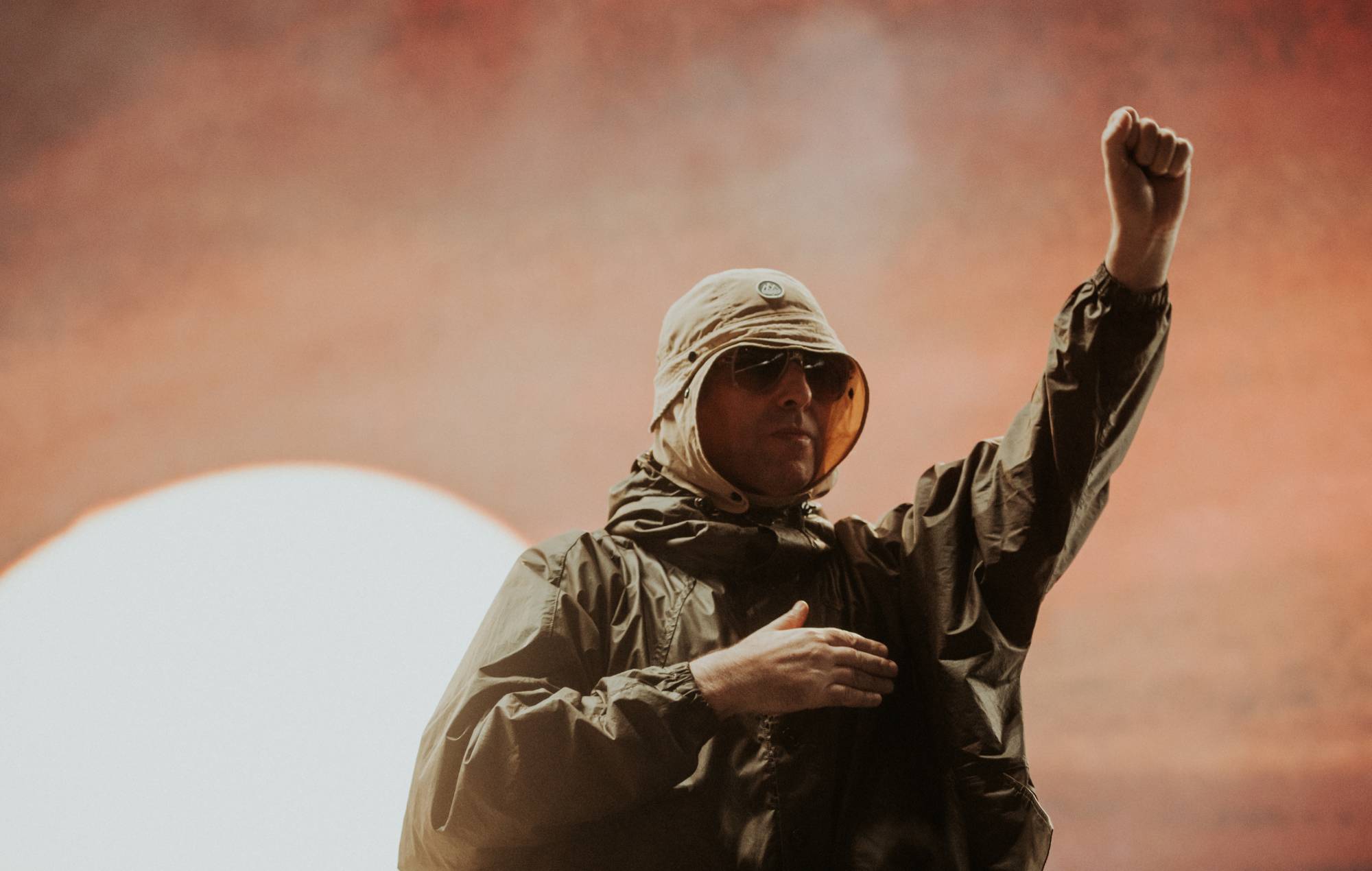 Oasis rende omaggio a Ricky Hatton durante "Live Forever" a Wembley