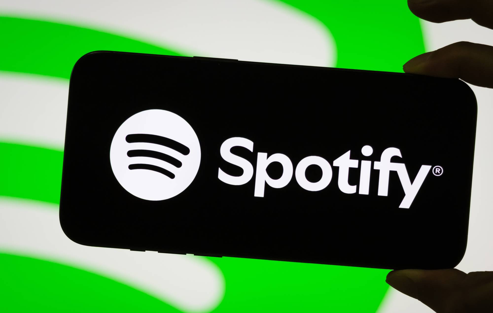 Spotify rimuove 75 milioni di tracce dalla piattaforma in repressione su AI