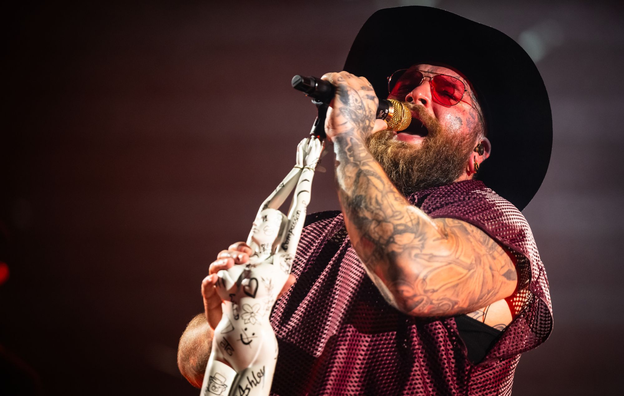 Teddy Swims annuncia enormi spettacoli all'aperto UK e Irlanda dell'Irlanda