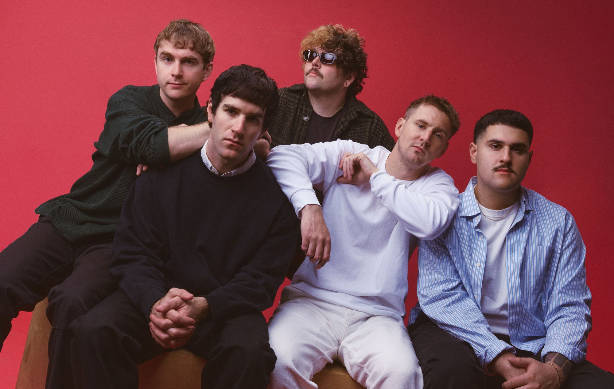 Militarie Gun – Recensione di 'God Save The Gun': i punk di Los Angeles raggiungono nuove vette con l'ambizioso secondo album