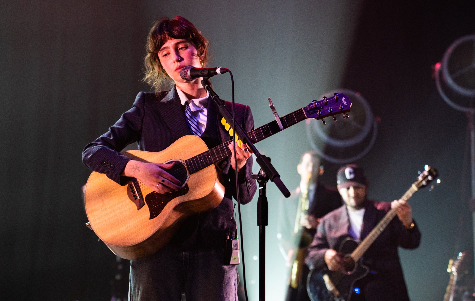 Altri nomi si uniscono alla campagna "No Music for Genocide", tra cui Clairo, Wolf Alice, AURORA e altri