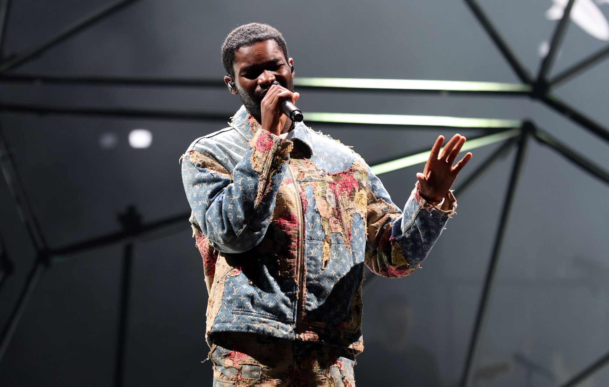 Dave aggiunge altre date a Londra e Manchester al tour nell'arena "The Boy Who Played The Harp" del 2026 nel Regno Unito