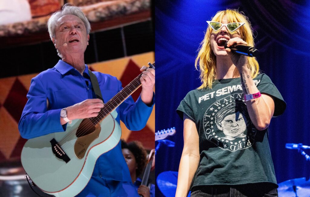 Guarda Hayley Williams unirsi a David Byrne per "Hard Times" dei Paramore a New York City