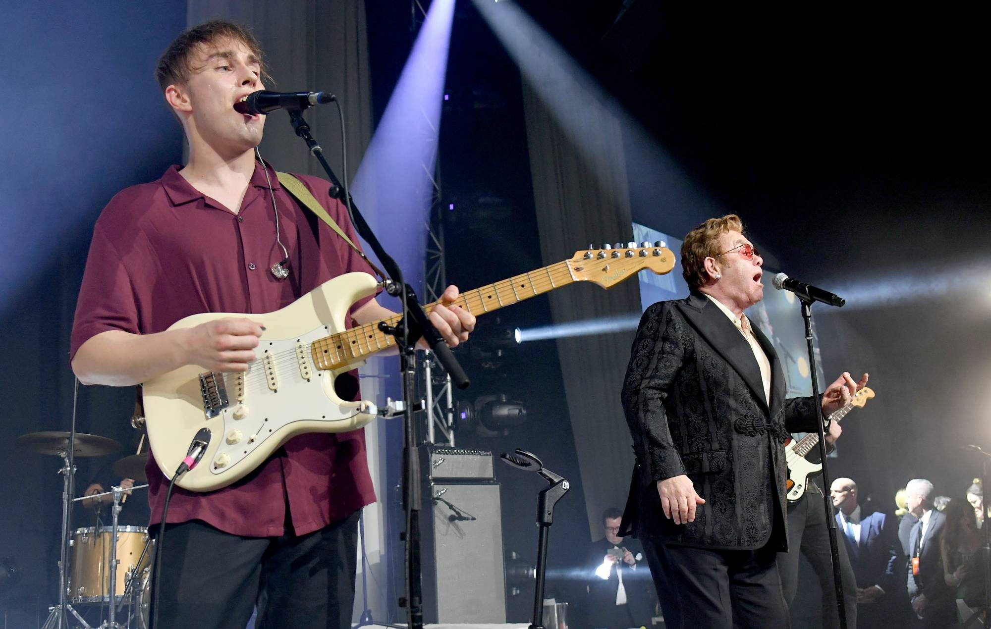 “Ho un sacco di altre canzoni”