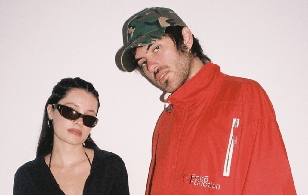 I Fcukers condividono il nuovo singolo propulsivo "I Like It Like That" e annunciano lo slot di supporto dei Tame Impala negli Stati Uniti