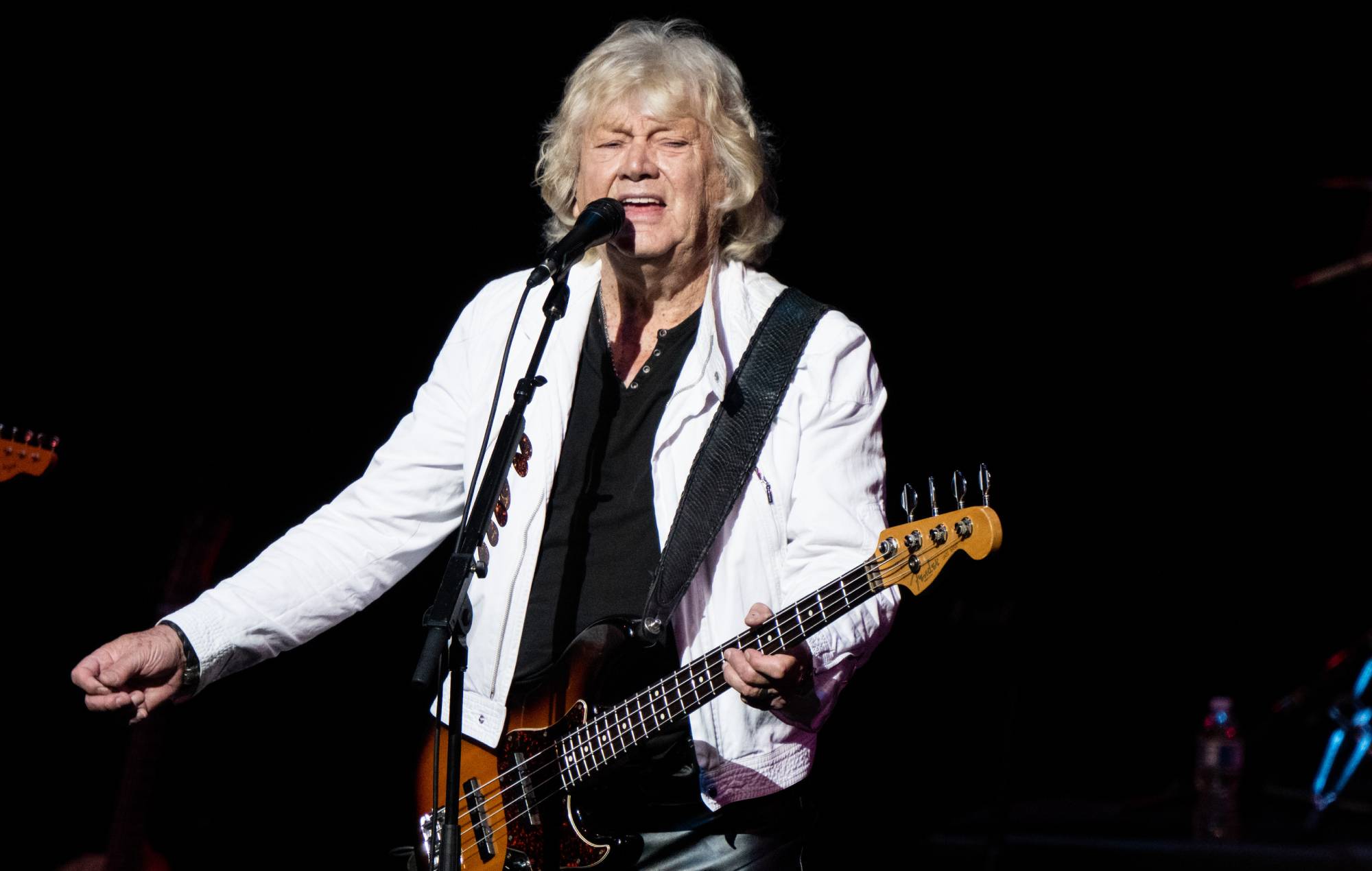 John Lodge dei Moody Blues muore "improvvisamente e inaspettatamente", all'età di 82 anni