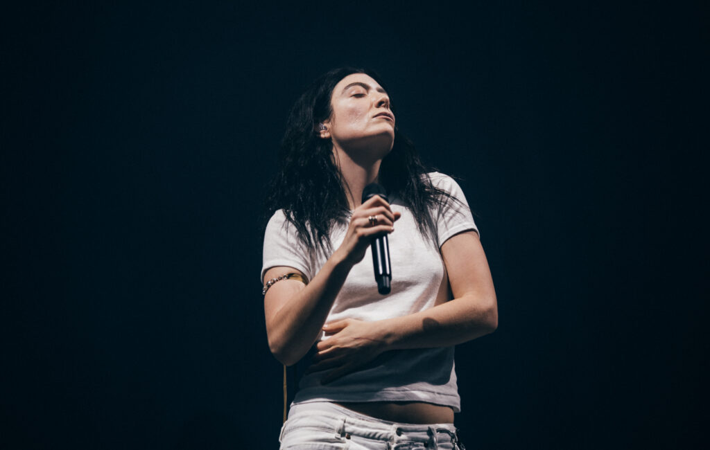 Lorde, Idles, Muna Lead 1000+ artisti che si uniscono al blocco di streaming "No Music for Genocide" Israel