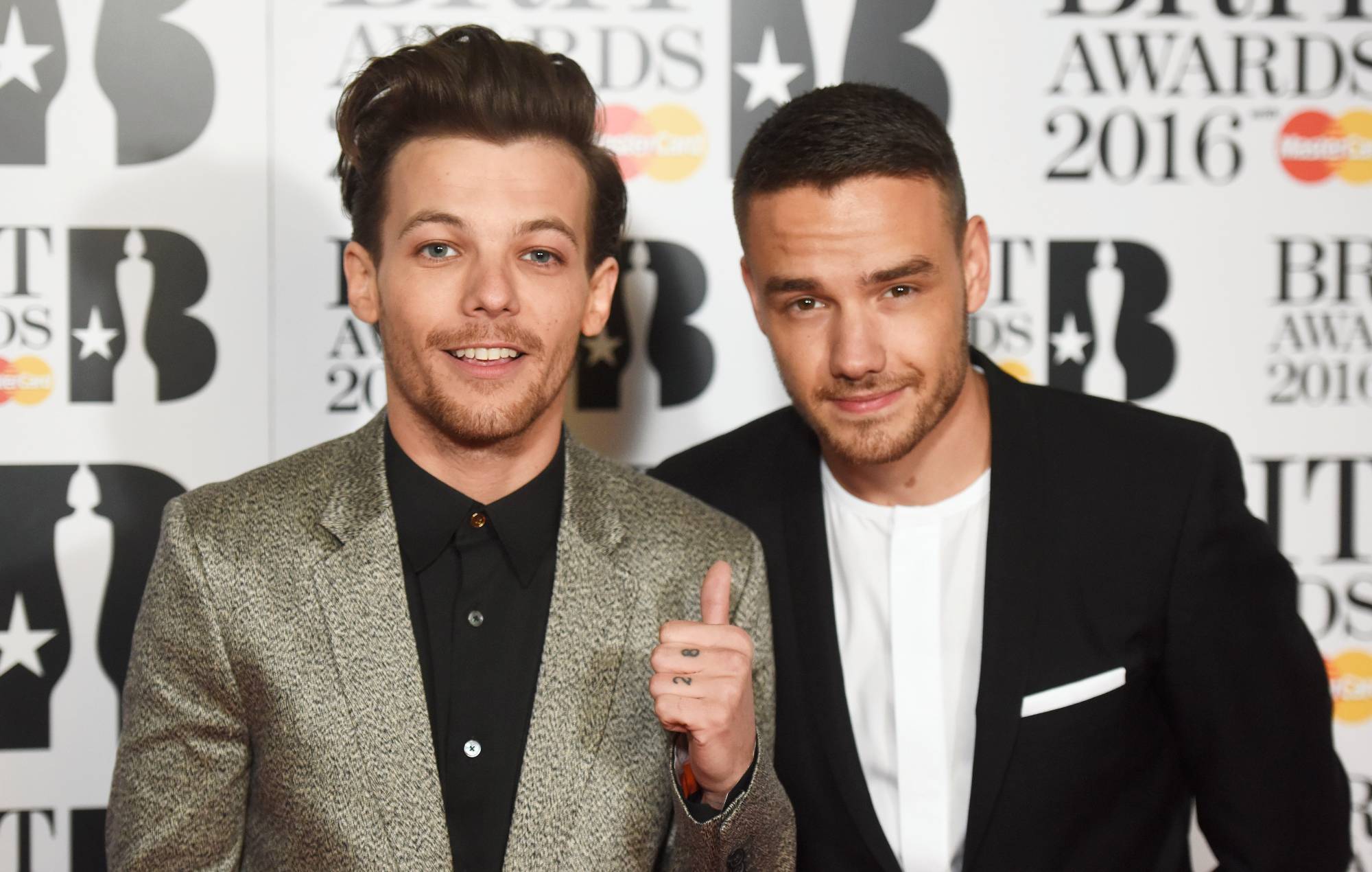 Louis Tomlinson dice che "disprezzerà per sempre" Logan Paul per la controversa intervista a Liam Payne