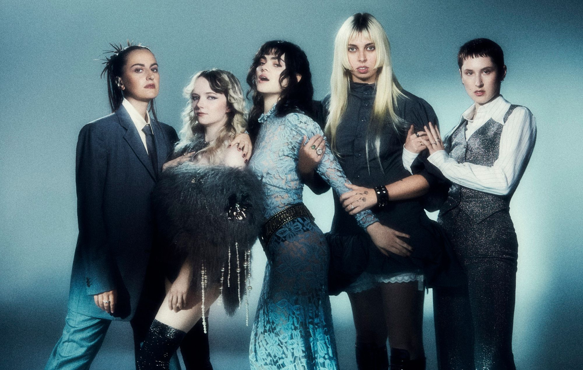 L'ultima cena condivide il nuovo potente singolo "Second Best" e aggiungi date al tour del 2025 nel Regno Unito