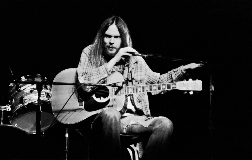 Neil Young annuncia la ristampa per il cinquantesimo anniversario di "Tonight's The Night"