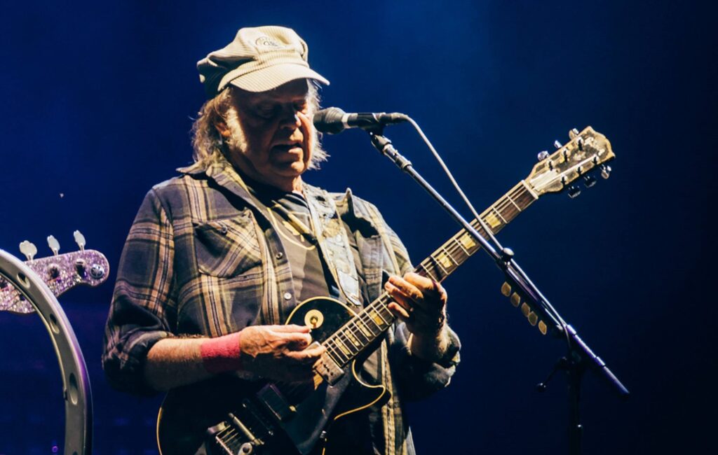 Neil Young era "davvero malato", "svuotato" e "depresso" prima di formare i Chrome Hearts