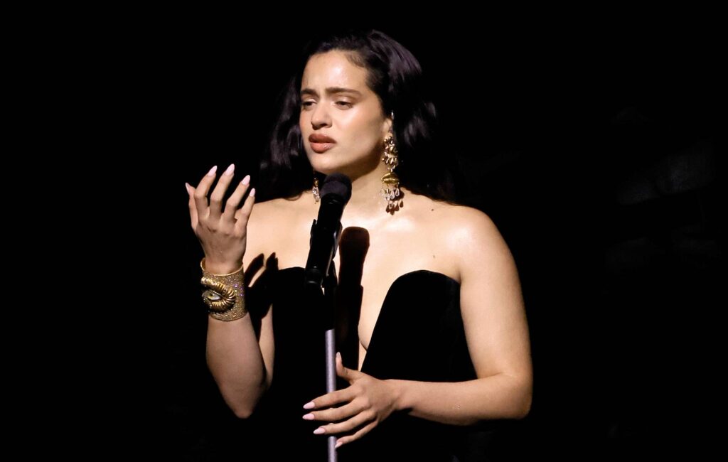Rosalía annuncia il nuovo album 'LUX'