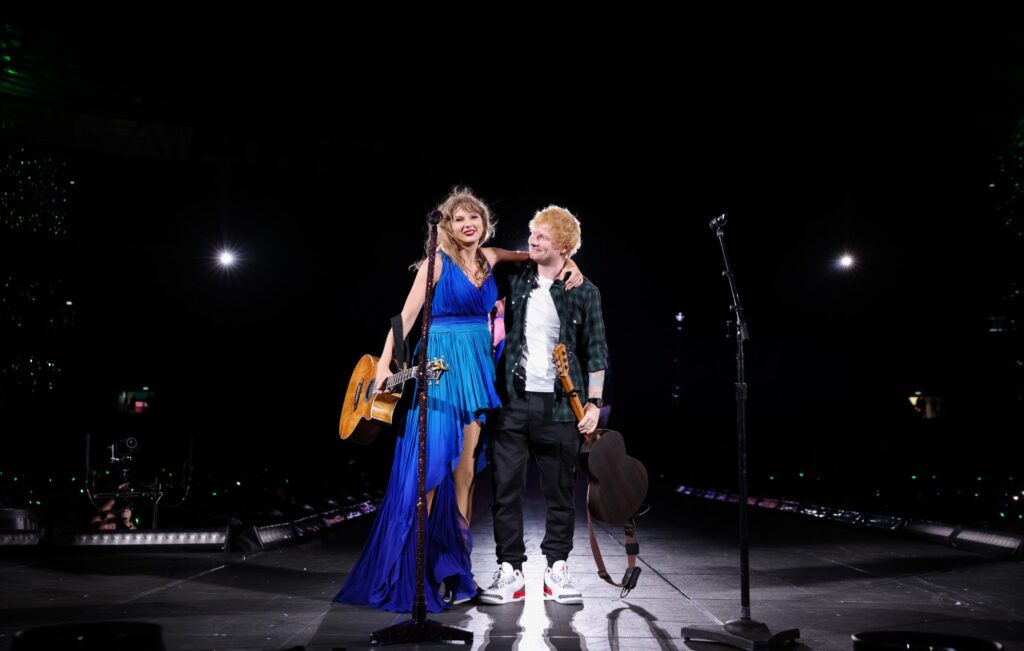 Taylor Swift suggerisce Ed Sheeran May esibirsi al suo matrimonio