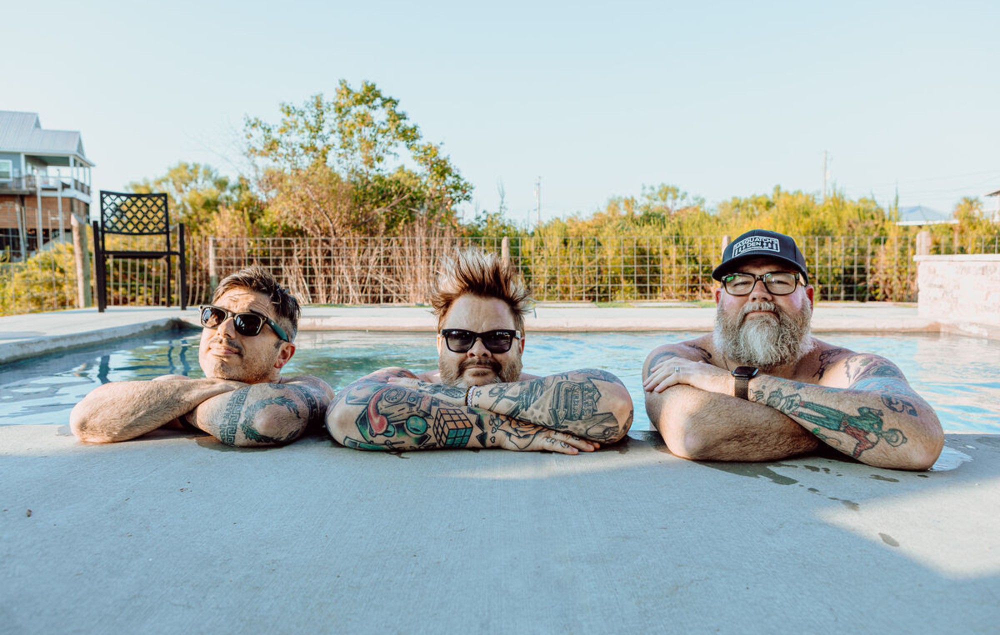 Bowling For Soup e Able Machines si uniscono per coverizzare il classico degli Elastica "Connection"
