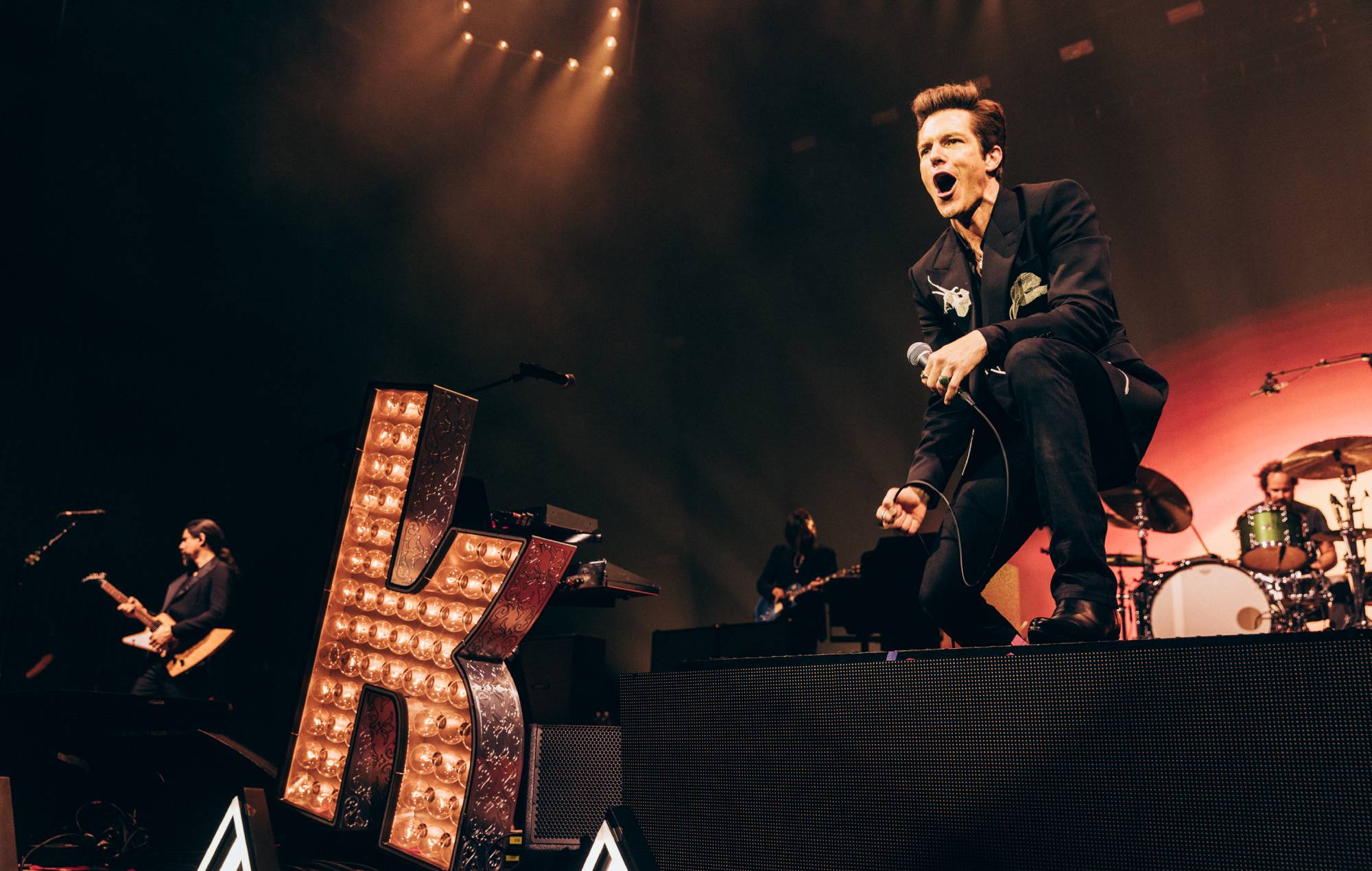 Brandon Flowers ci parla di quando aspettarci il prossimo album dei Killers – con due nuovi dischi solisti in arrivo