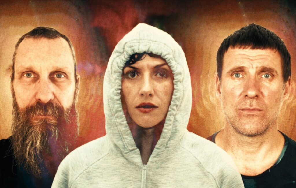 Gli Sleaford Mods condividono il nuovo singolo ispirato a David Bowie "Elitest GOAT" con Aldous Harding