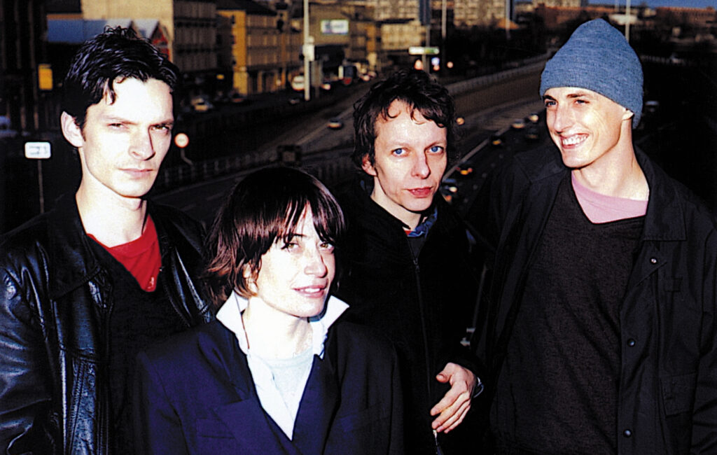 I Life Without Buildings annunciano un altro spettacolo di reunion con il primo concerto a Glasgow dal 2002