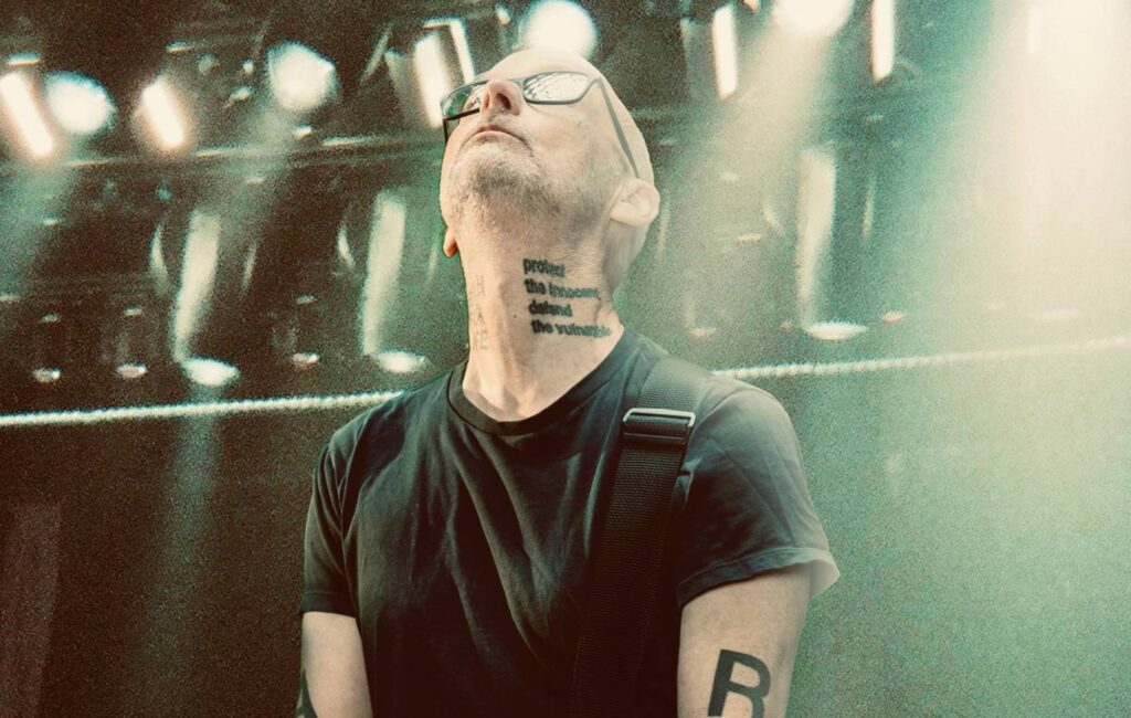 Moby annuncia l'unico concerto londinese dell'estate 2026 con un grande spettacolo con vista sul Tamigi