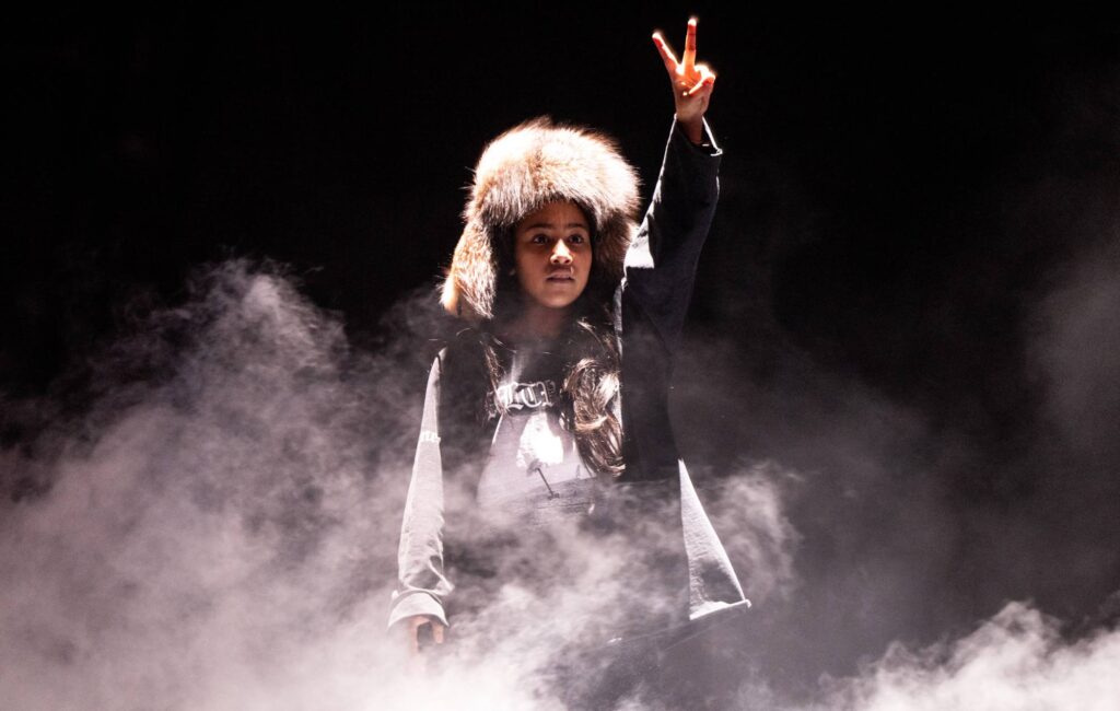 North West condivide il teaser del nuovo singolo con padre Kanye, "Piercing On My Hand"