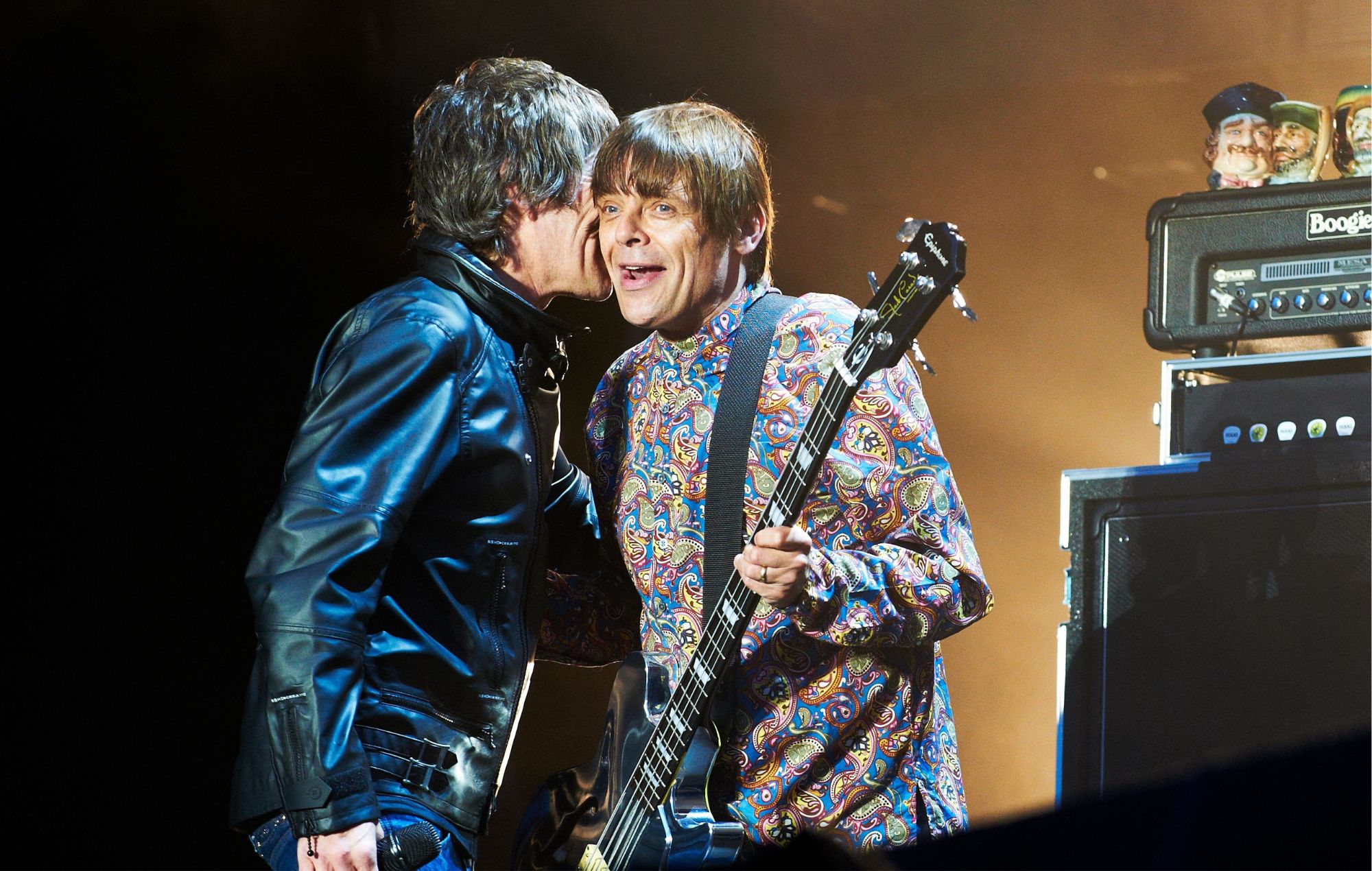 Il crowdfunder ha lanciato un murale tributo permanente all'icona Mani degli Stone Roses a Manchester