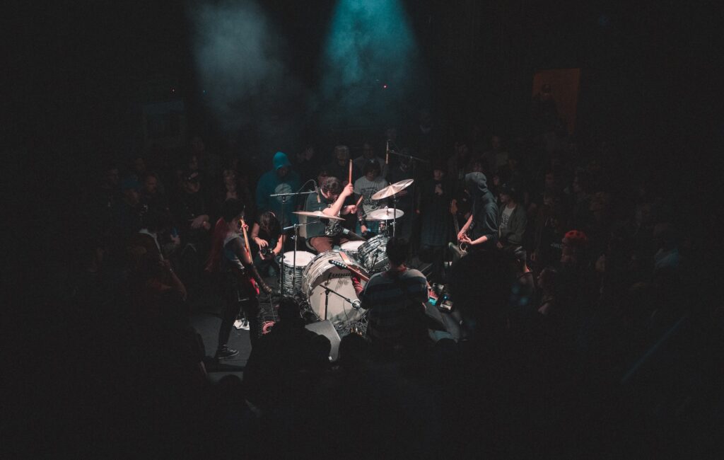 Stanno sventrando uno specchio d'acqua sono radicati nella realtà