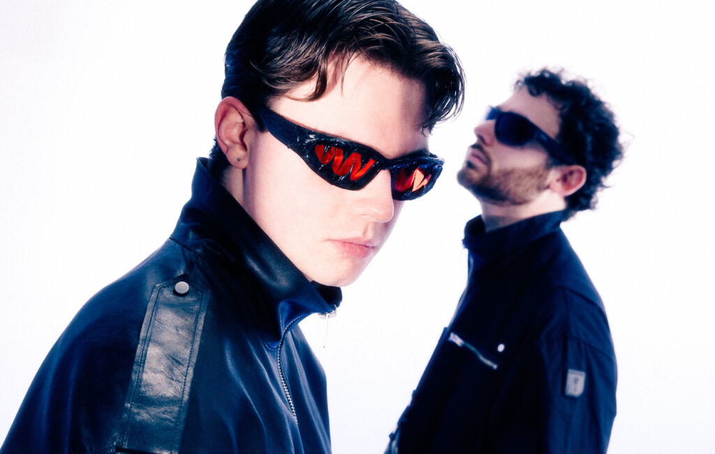 Chalk – Recensione 'Crystalpunk': una raccolta strepitosa di accattivante dance-punk