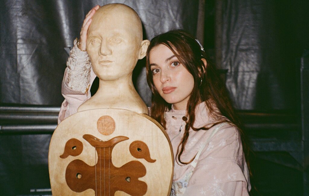 “Avere il cuore spezzato è una grande musa ispiratrice”