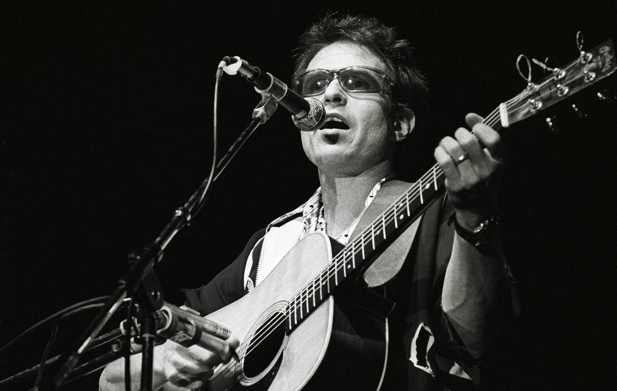 È morto all'età di 84 anni Country Joe McDonald, cantante dei Country Joe & The Fish