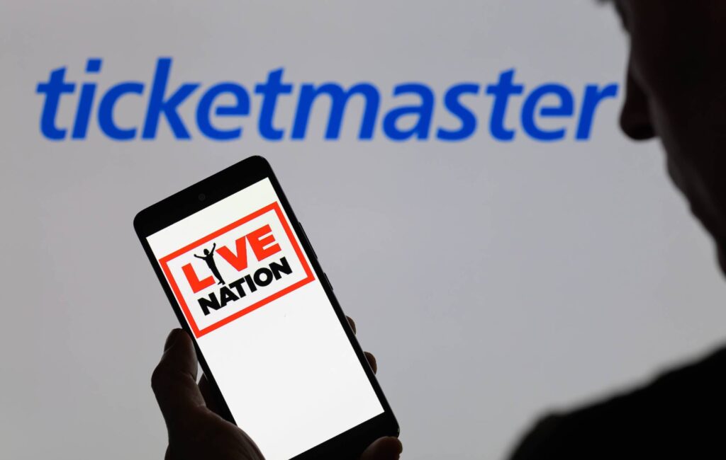 Il processo antitrust di Live Nation riprende dopo che oltre 30 stati degli Stati Uniti hanno rifiutato l'accordo