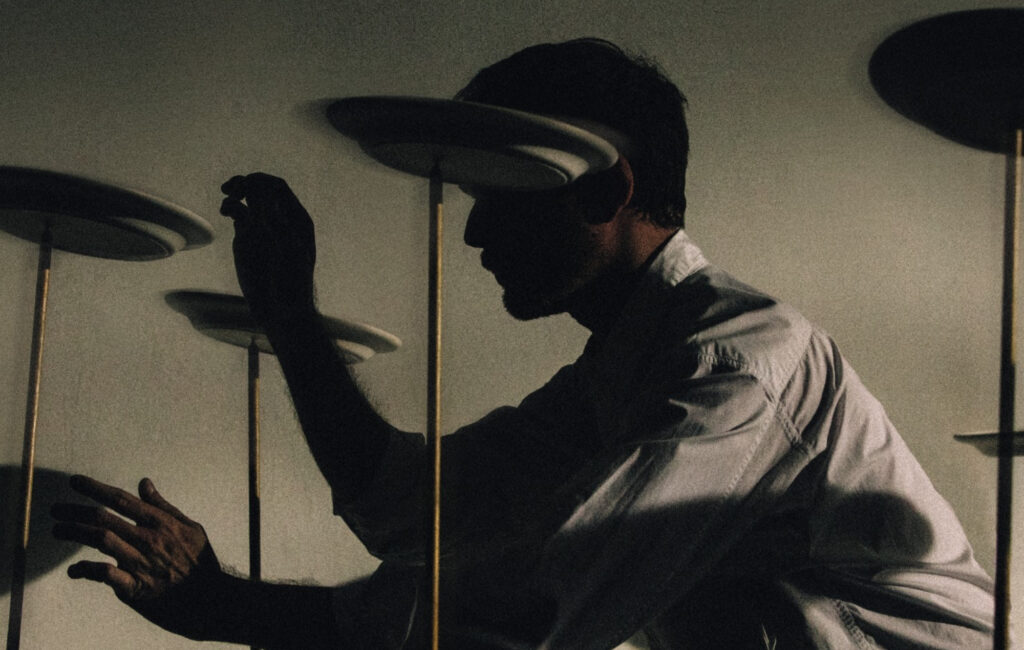 James Blake annuncia il tour nel Regno Unito e in Europa nel 2026