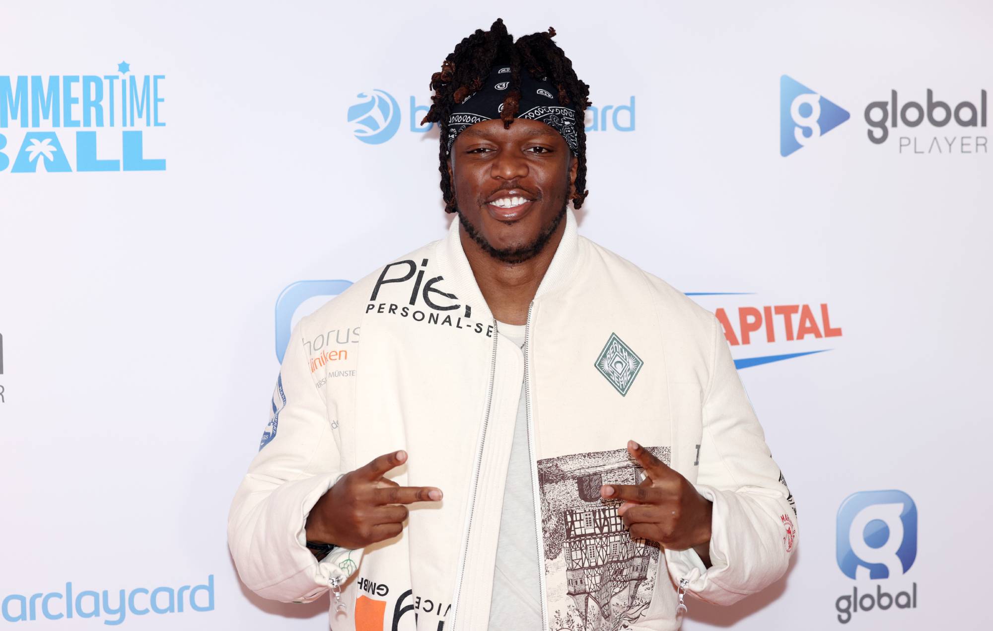 KSI acquista una partecipazione nel Dagenham & Redbridge FC nel tentativo di portarli in Premier League