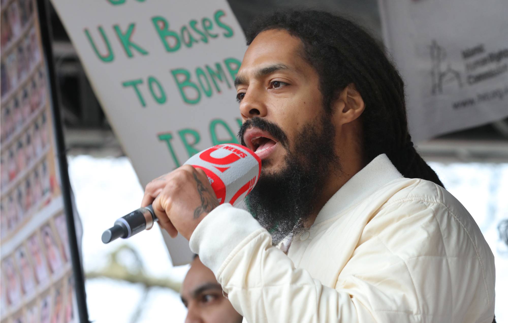 La polizia indaga su possibili nuovi cori di "morte all'IDF" di Bobby Vylan durante la protesta di Londra