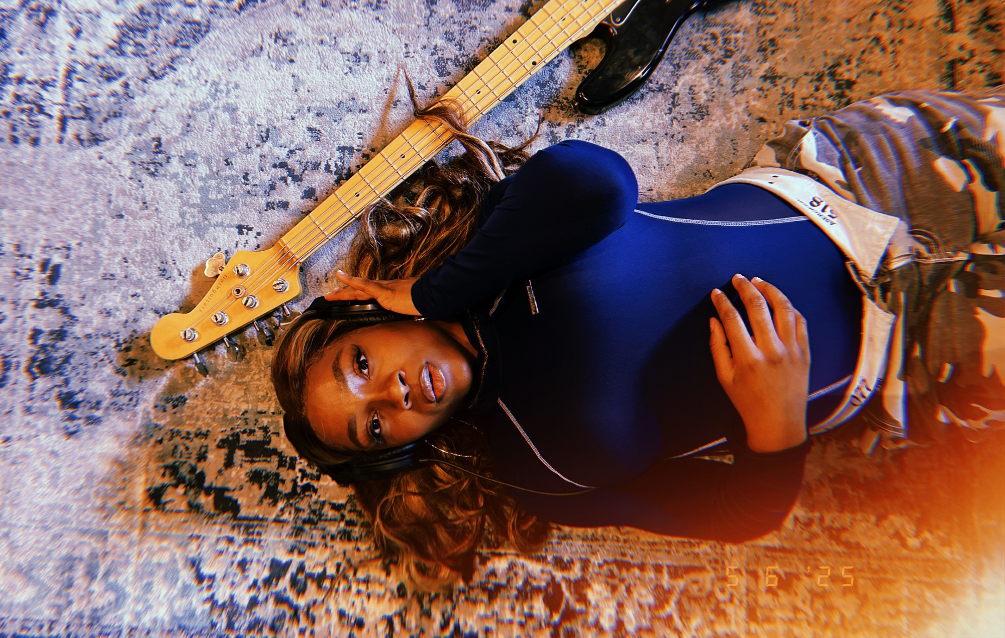 Victoria Ibek vuole fare musica che sia la colonna sonora delle nostre vite