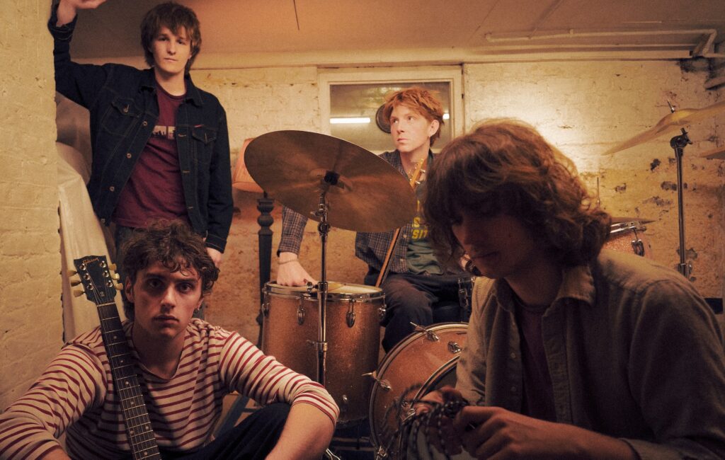 I Tooth stanno incanalando la confusione giovanile in inni grunge di grandi dimensioni