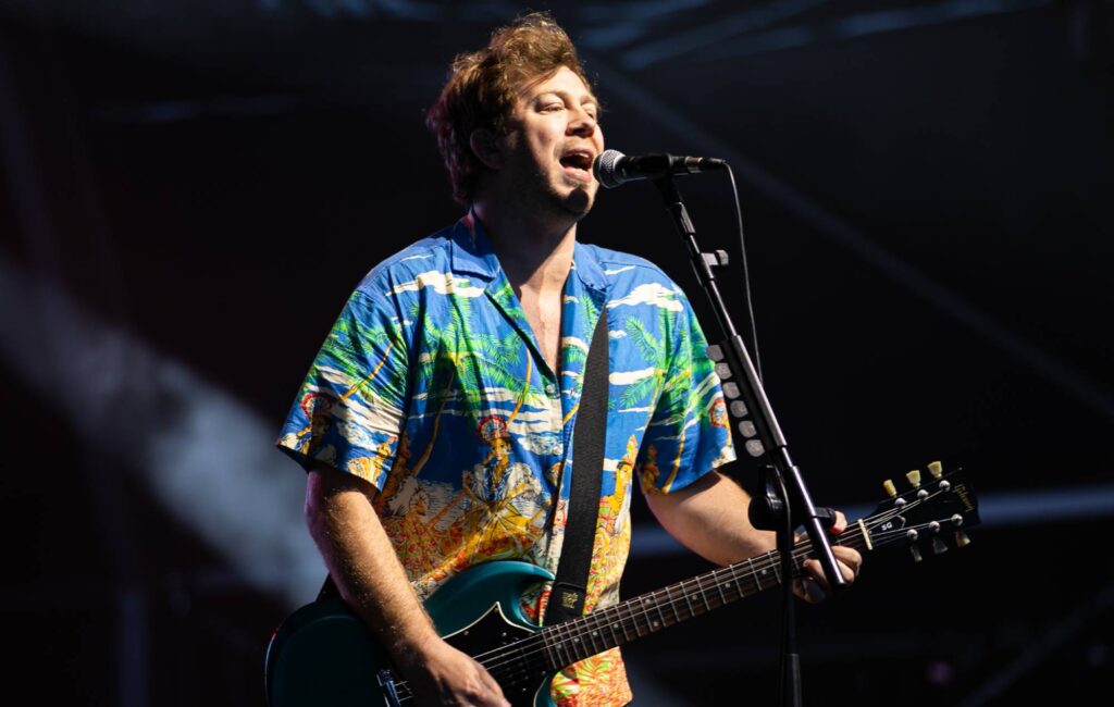 James Bourne di Busted dice che ha bisogno di un "intervento chirurgico importante" per "prolungare la mia vita"
