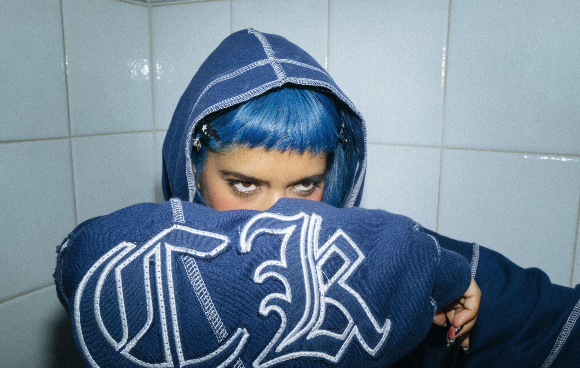 Ecca Vandal – Recensione di 'Looking For People To Unfollow': una prova di resistenza del punk ad alto numero di ottani