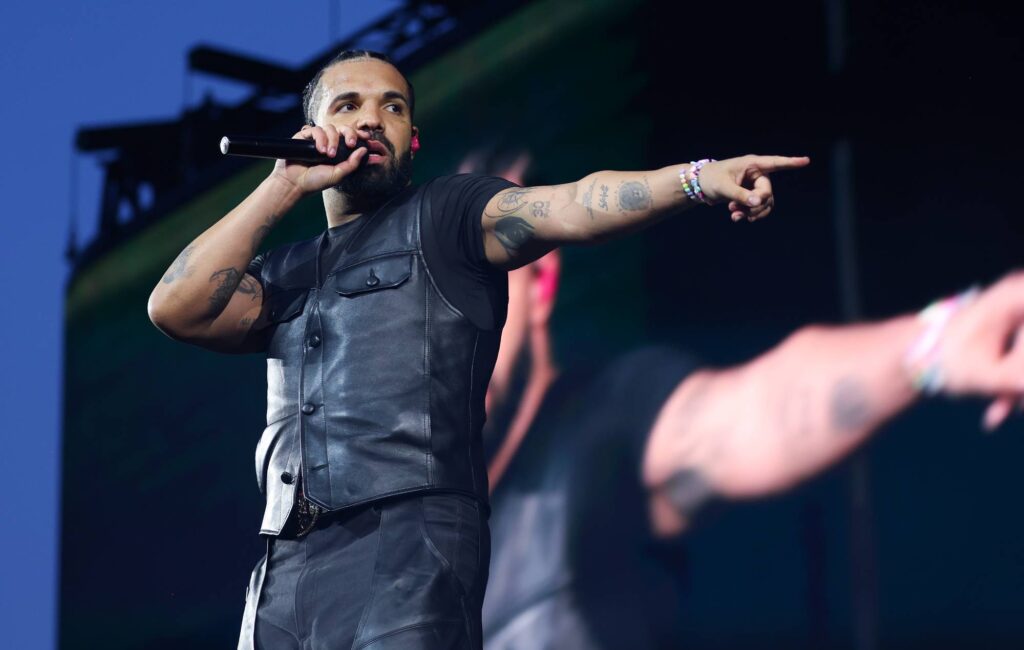 Drake – Recensione di 'Iceman'/'Habibti'/'Maid Of Honor': il coraggioso tentativo di un inciampato re del rap di mantenere la sua corona