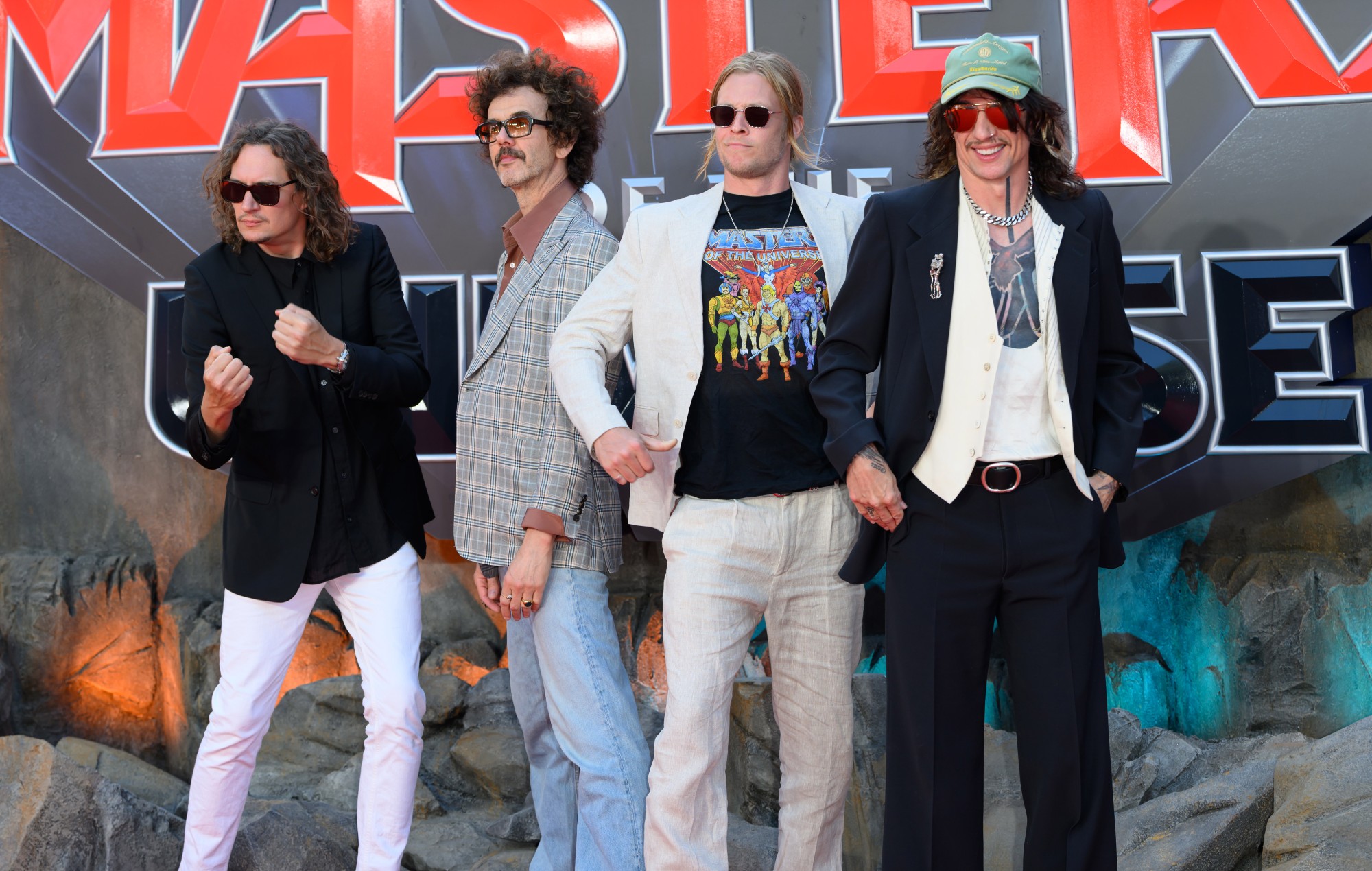 Ascolta la sigla di The Darkness in stile anni '80 del nuovo film "Masters of the Universe".