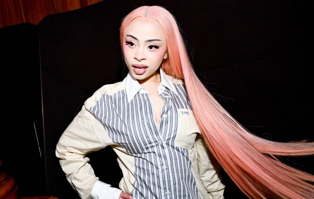 Ice Spice recita nella pubblicità di Wendy dopo il video virale di lotta di McDonald's