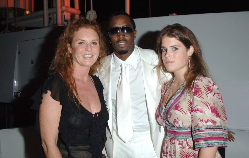 L'autore difende l'affermazione secondo cui Sarah Ferguson e Sean 'Diddy' Combs erano "amici con benefici"