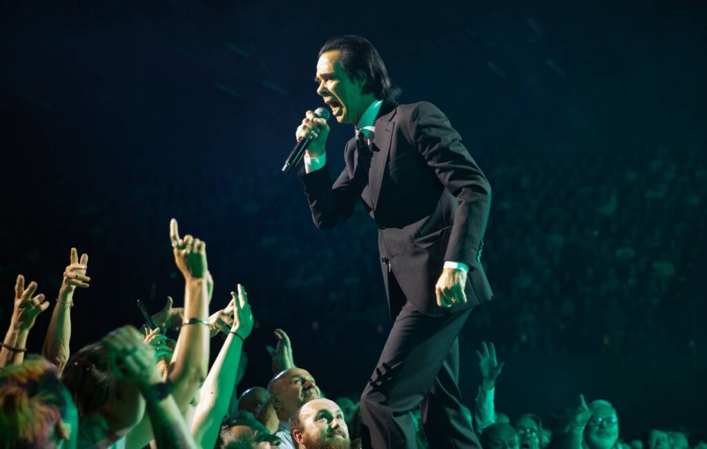 Nick Cave & The Bad Seeds stanno "scherzando" in studio "con la vaga idea di fare magari un nuovo disco"