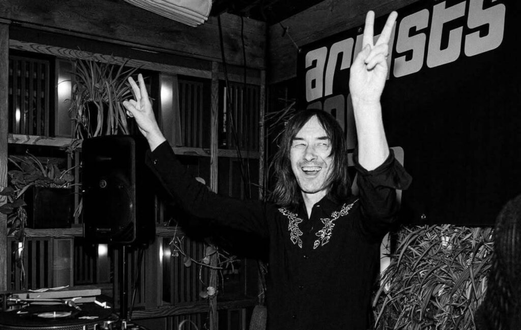 Paul Weller, Madness, Bobby Gillespie dei Primal Scream, Glen Matlock dei Sex Pistols e tanti altri per il concerto di raccolta fondi di London Artists for Gaza